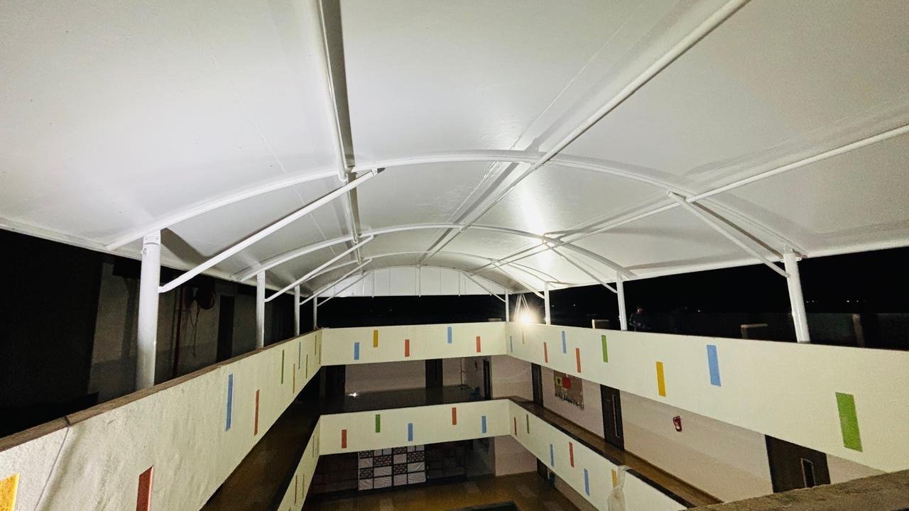 Half-Round Tensile Structure